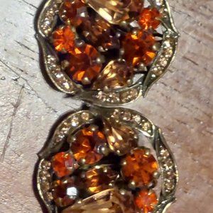 Vintage gorgeous multicolor rhinestones  shiny intense clip on earrings